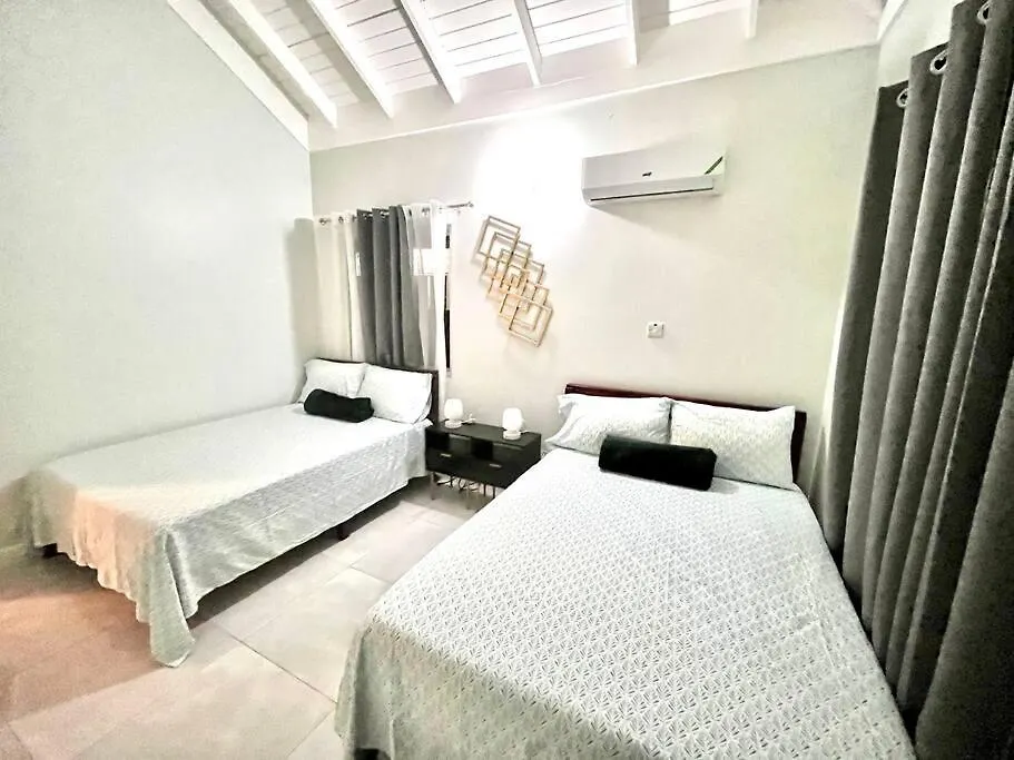 3 Bedroom House In Fairway Estate, Drax Hall Saint Annʼs Bay